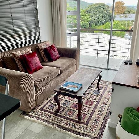 Perfect Knysna Getaway - Little Nest Studio Apartment Luaran gambar