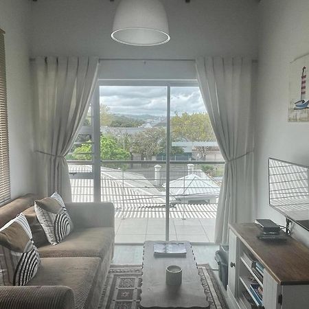Perfect Knysna Getaway - Little Nest Studio Apartment Luaran gambar