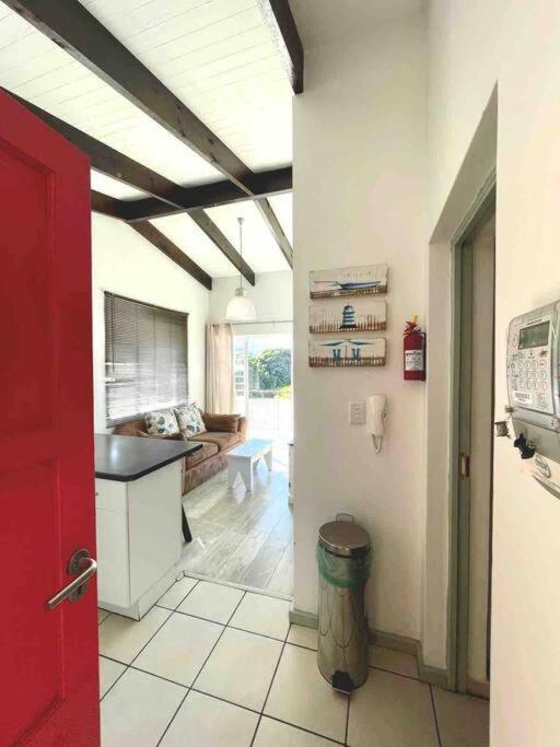 Perfect Knysna Getaway - Little Nest Studio Apartment Luaran gambar